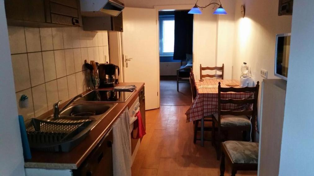 Ferienwohnung Worker-Flat Gelsenkirchen Exterior foto