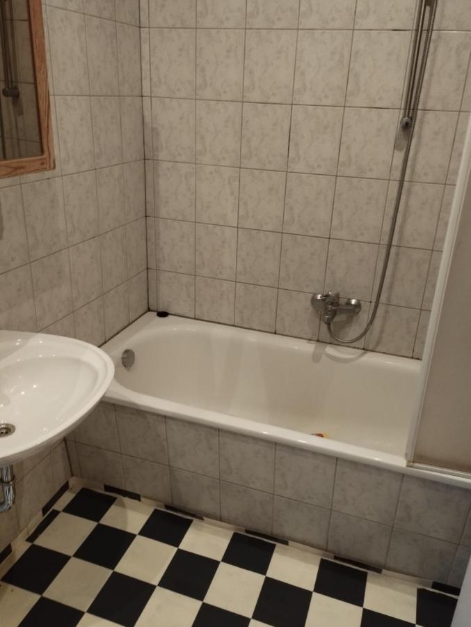 Ferienwohnung Worker-Flat Gelsenkirchen Exterior foto