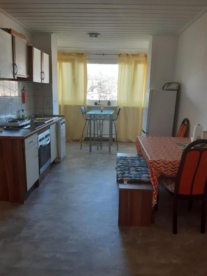 Ferienwohnung Worker-Flat Gelsenkirchen Exterior foto